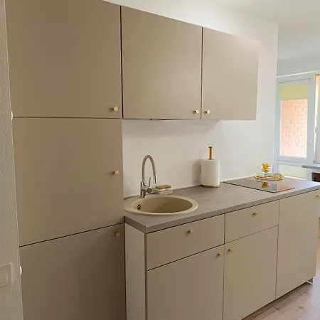 T44 Gold Apartment *