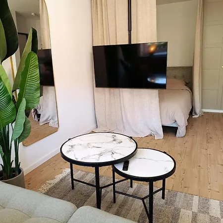 T44 Gold Apartment